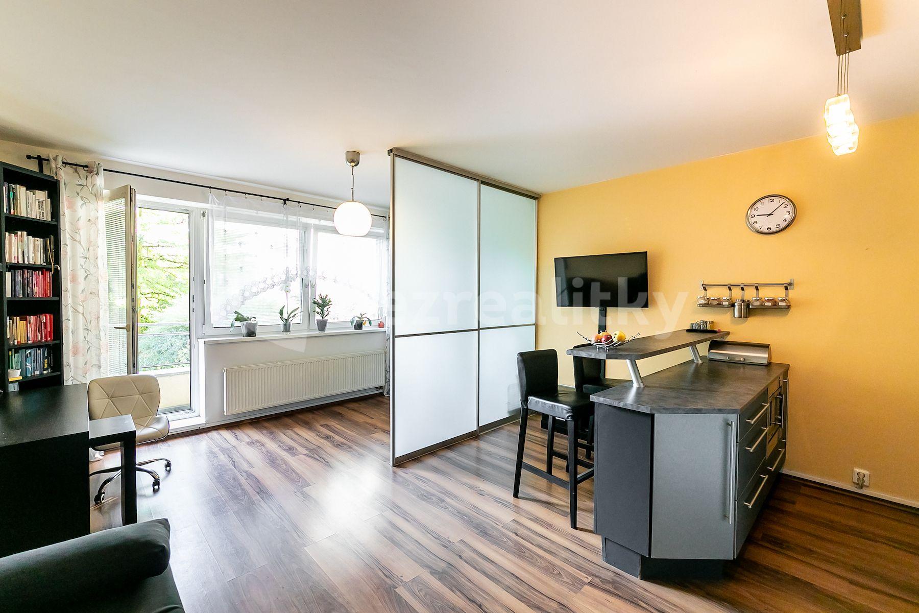 Studio flat for sale, 44 m², Bratislavská, Prague, Prague