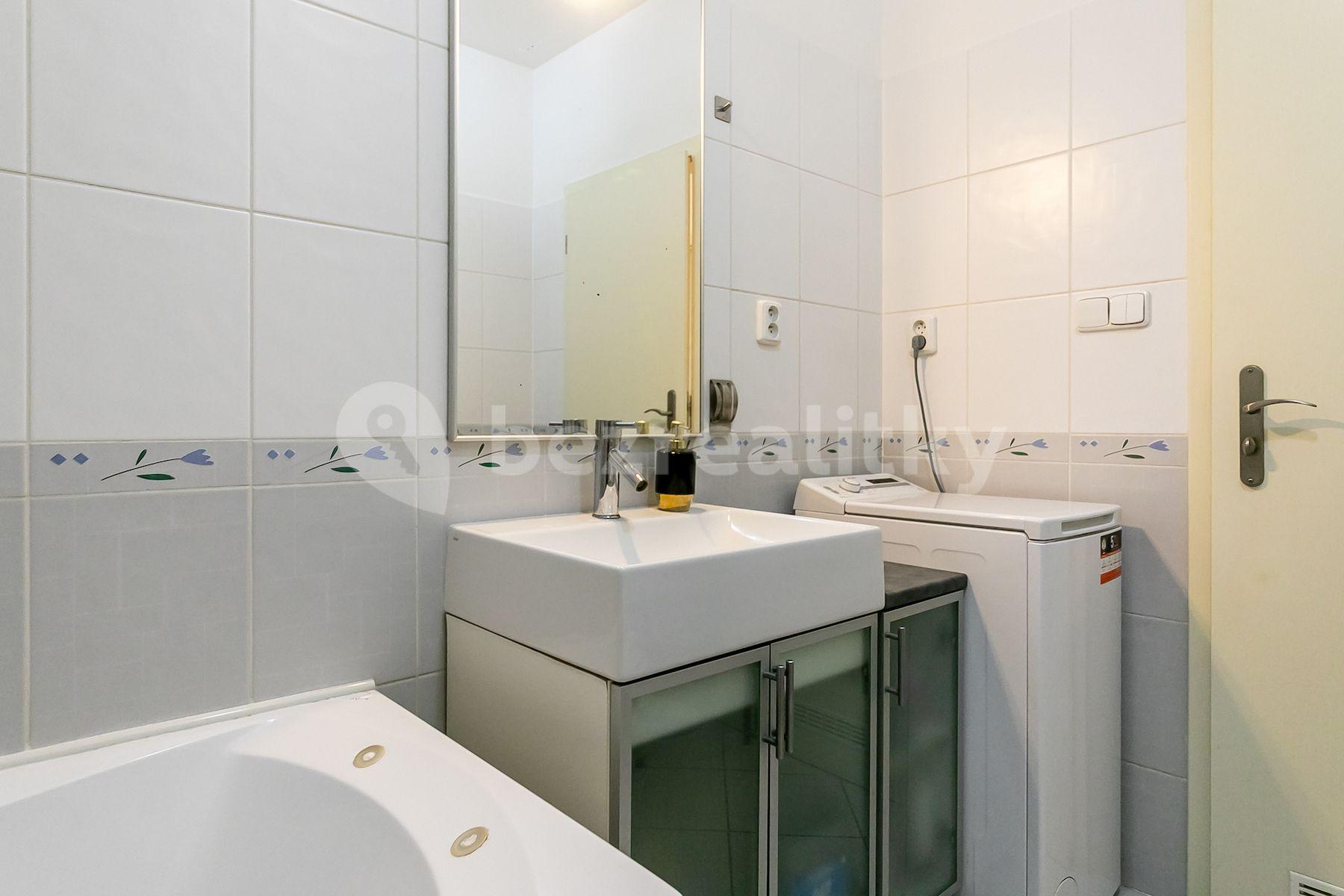 Studio flat for sale, 44 m², Bratislavská, Prague, Prague