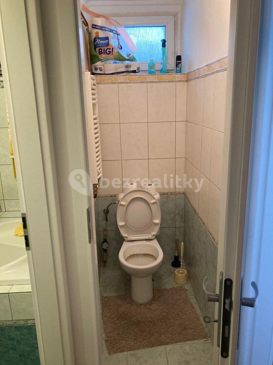 2 bedroom with open-plan kitchen flat for sale, 64 m², Sladkovského, Kolín, Středočeský Region