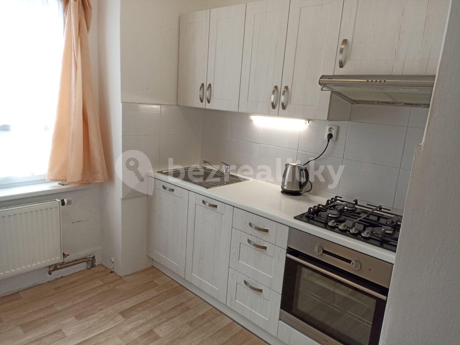 2 bedroom with open-plan kitchen flat for sale, 64 m², Sladkovského, Kolín, Středočeský Region