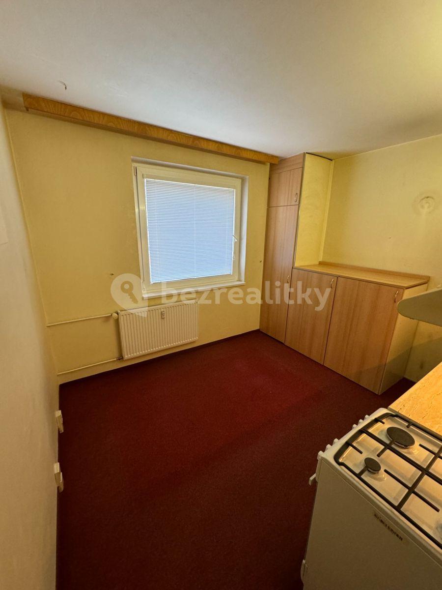 3 bedroom flat for sale, 68 m², Na Borku, Jirkov, Ústecký Region