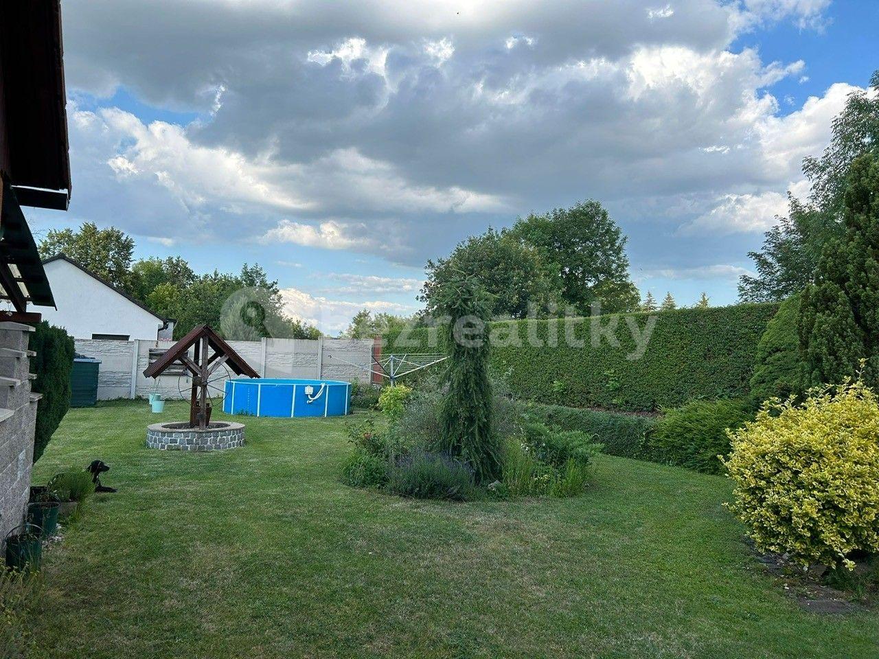 house for sale, 189 m², Pardubice, Pardubický Region