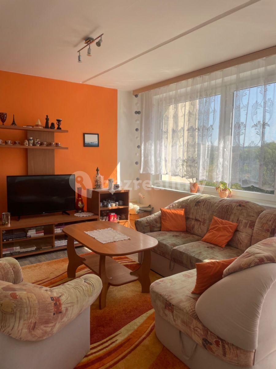 3 bedroom flat for sale, 72 m², Sídliště pionýrů, Úštěk, Ústecký Region