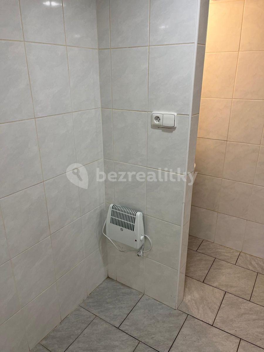 non-residential property to rent, 15 m², U Hotelu, Prague, Prague