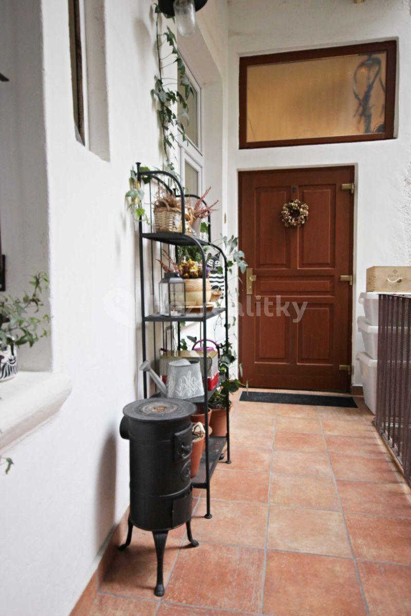 3 bedroom with open-plan kitchen flat for sale, 115 m², Vachova, Brno, Jihomoravský Region