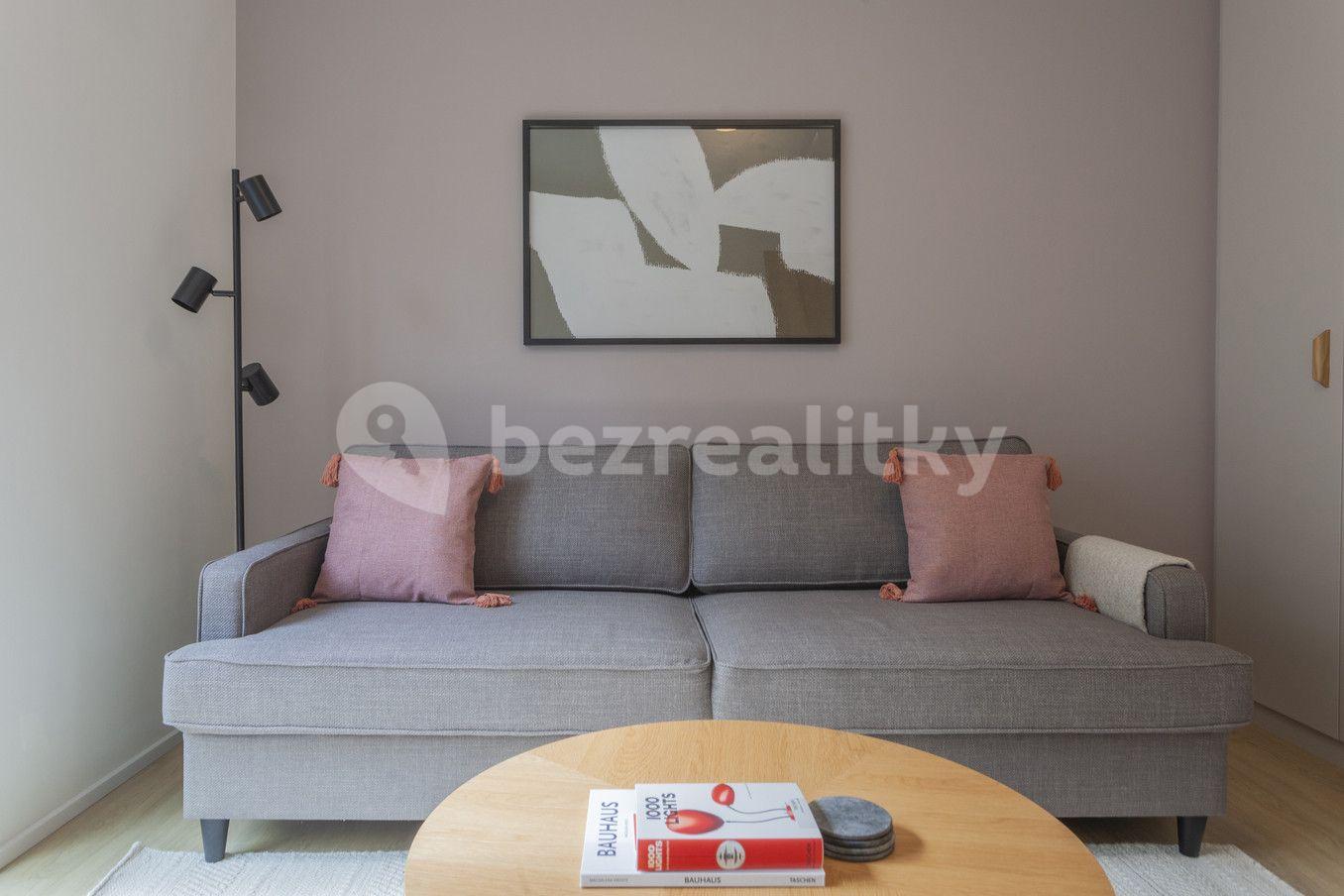 3 bedroom flat to rent, 63 m², Vrbenského, Prague, Prague