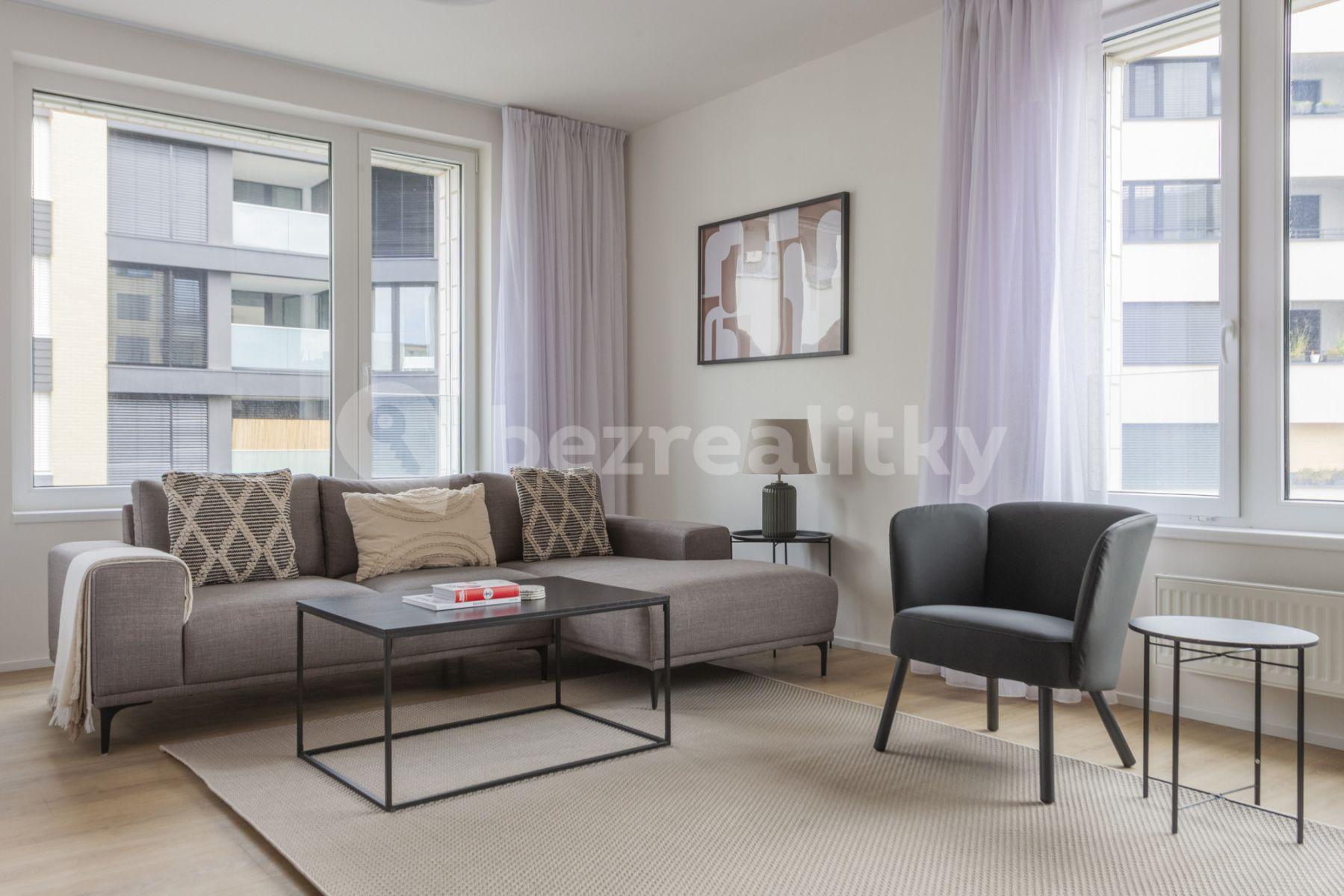 3 bedroom flat to rent, 90 m², U Pergamenky, Prague, Prague