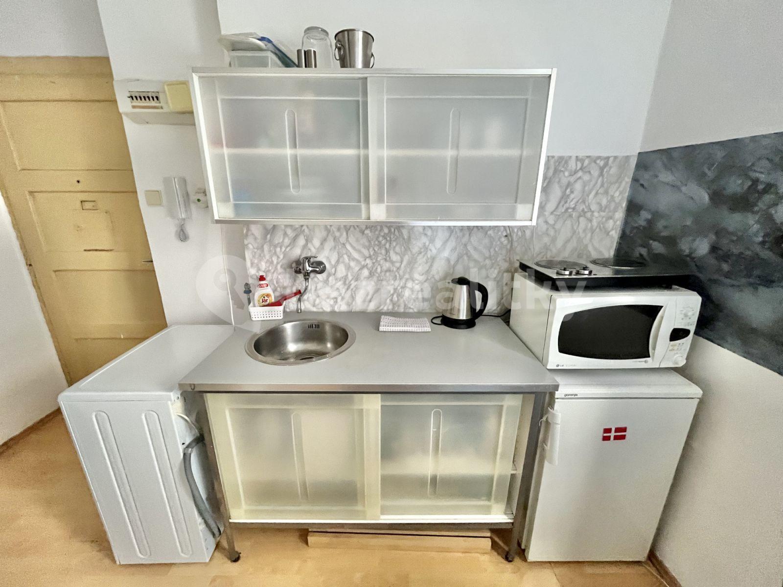 1 bedroom flat to rent, 38 m², U Parního mlýna, Prague, Prague