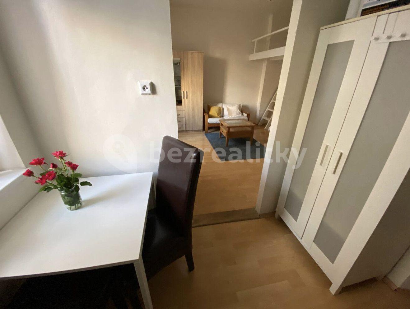 1 bedroom flat to rent, 38 m², U Parního mlýna, Prague, Prague