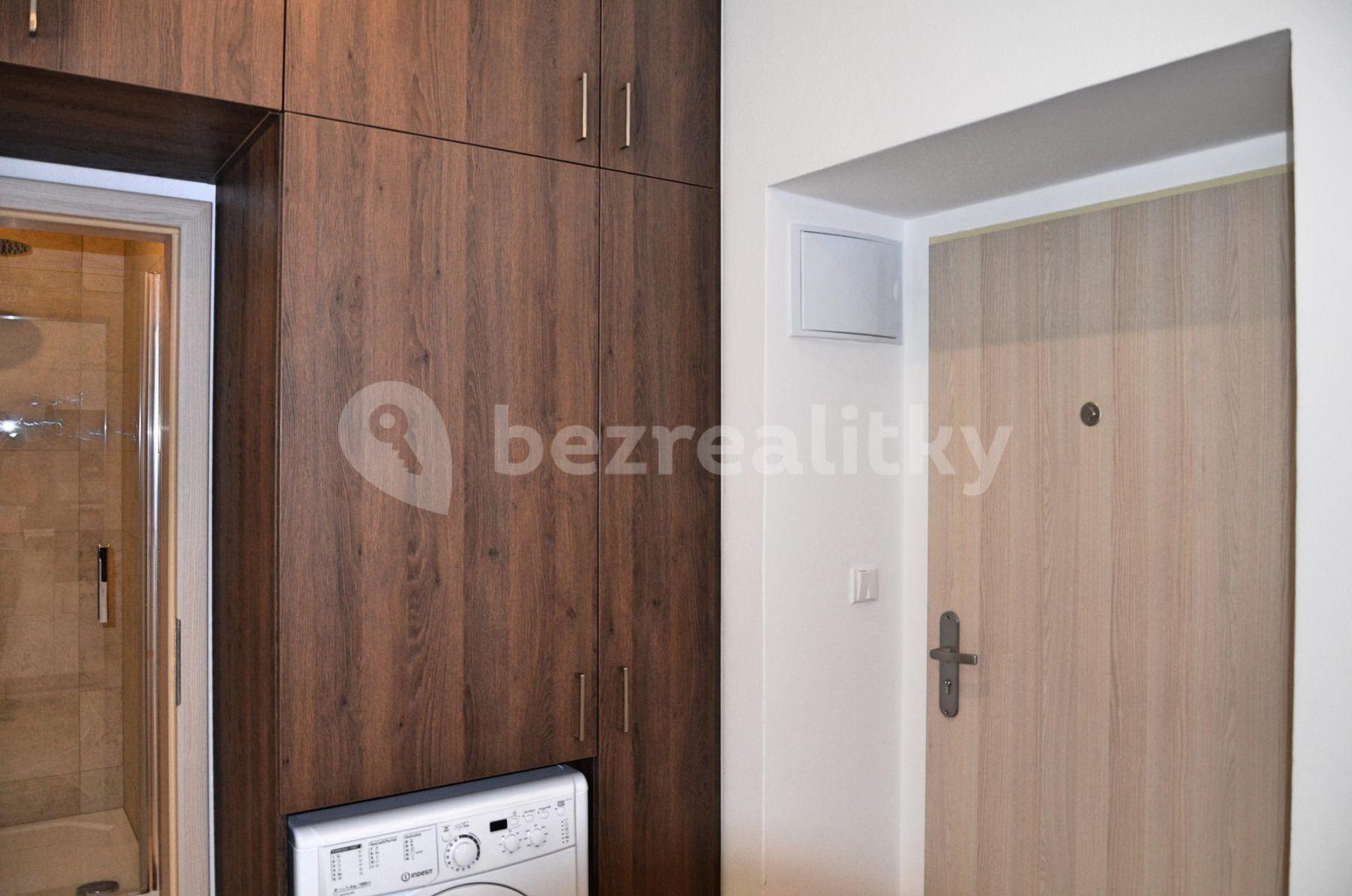 Studio flat to rent, 23 m², Pekařská, Brno, Jihomoravský Region