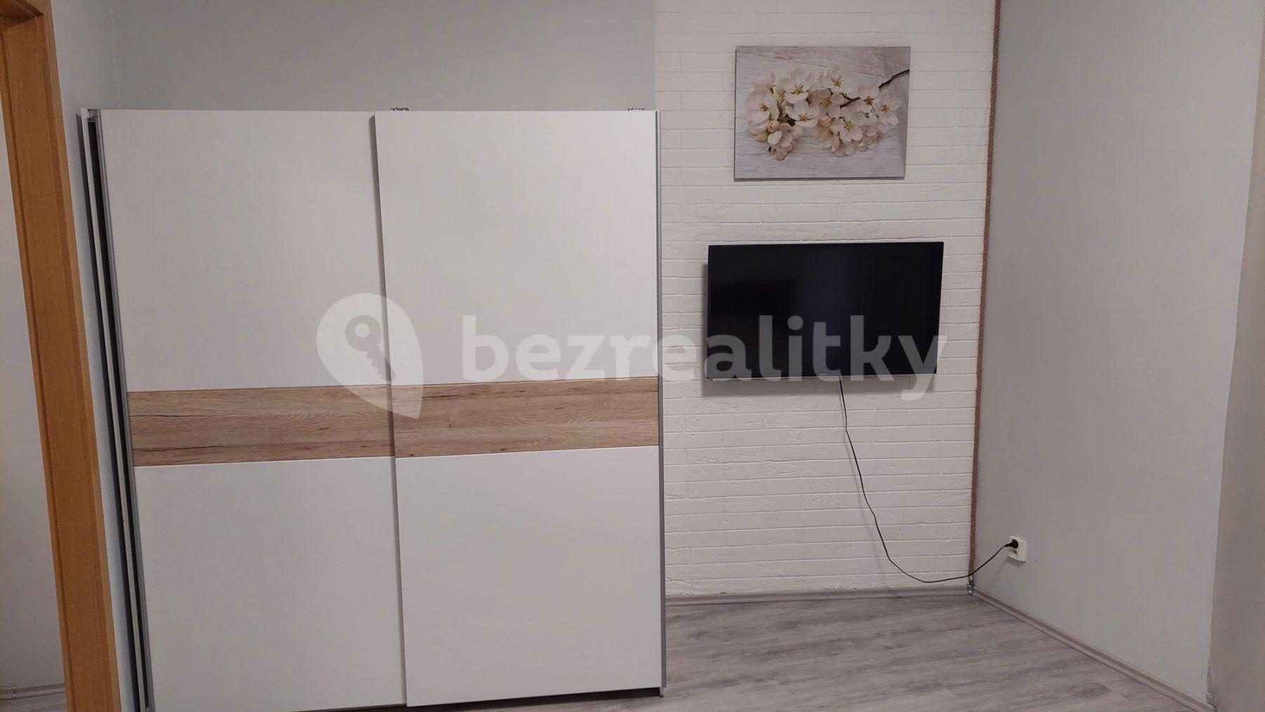 2 bedroom flat to rent, 48 m², Na Zbořenci, Prague, Prague