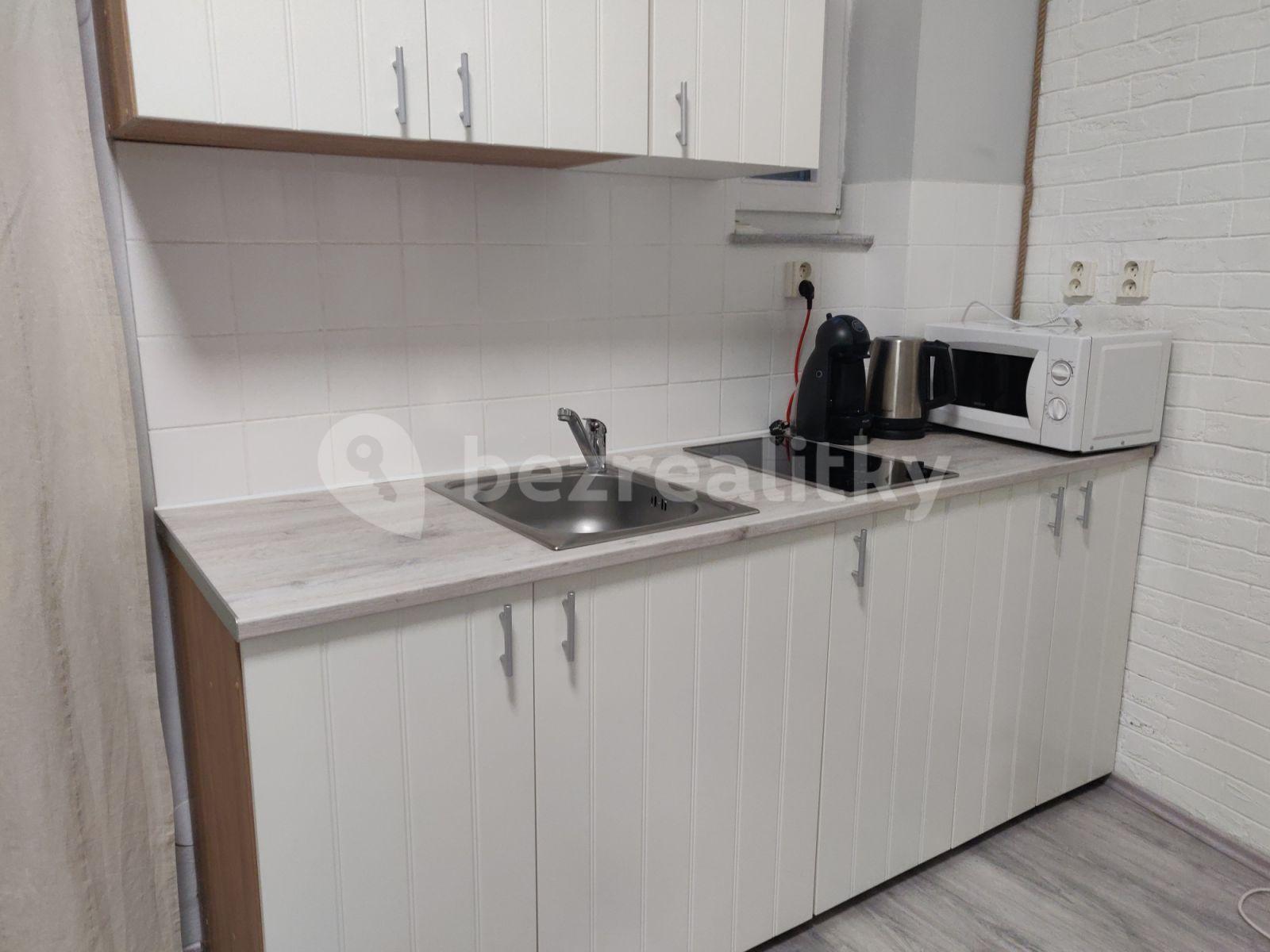 2 bedroom flat to rent, 48 m², Na Zbořenci, Prague, Prague