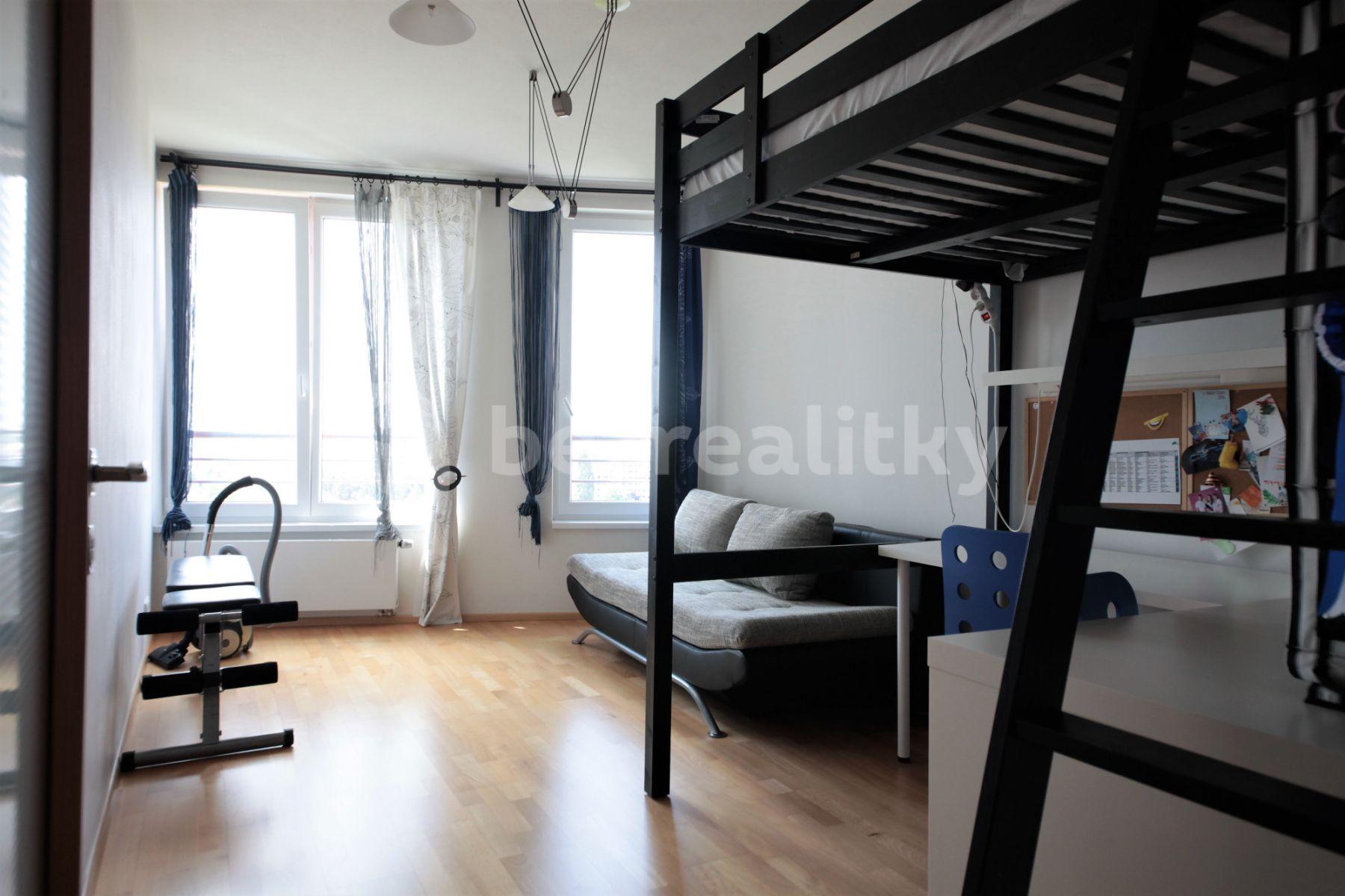 1 bedroom with open-plan kitchen flat to rent, 54 m², Tlumačovská, Prague, Prague