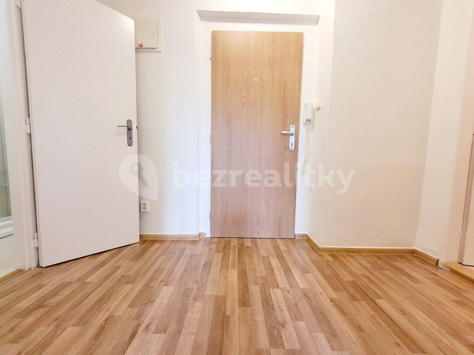 Studio flat to rent, 21 m², Vardasova, Havířov, Moravskoslezský Region