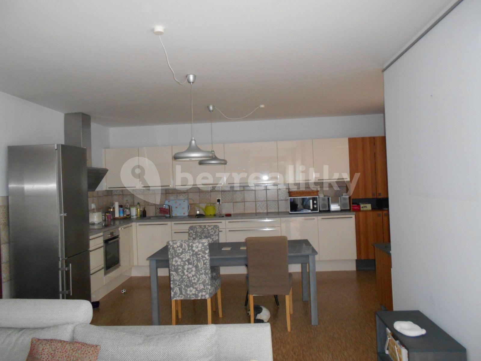 2 bedroom with open-plan kitchen flat to rent, 90 m², Za Strahovem, Prague, Prague