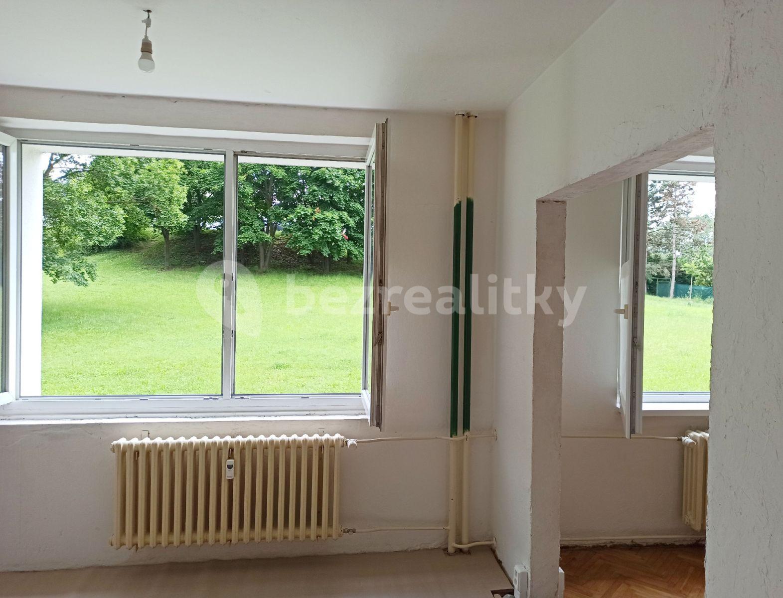 2 bedroom flat for sale, 62 m², Opálkova, Brno, Jihomoravský Region