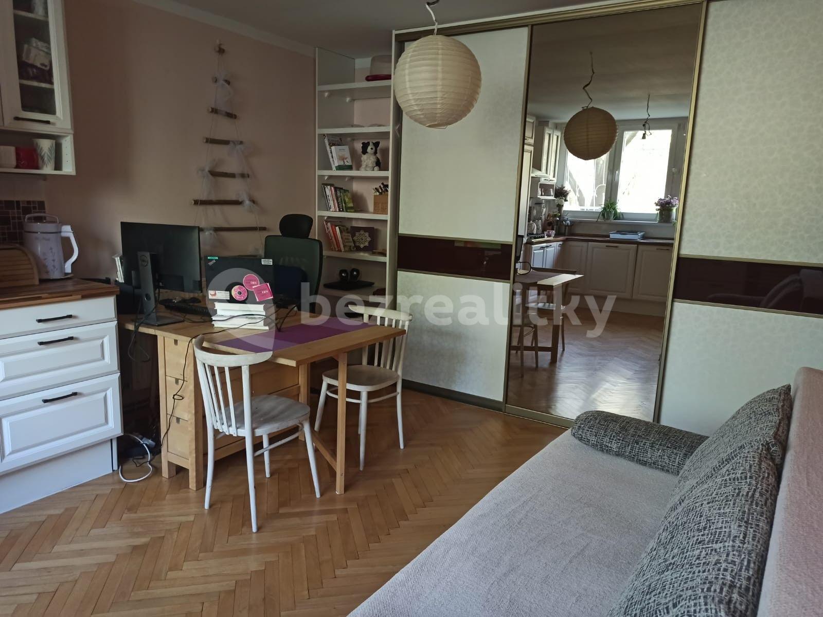 1 bedroom flat for sale, 39 m², Komárnická, Ružinov, Bratislavský Region