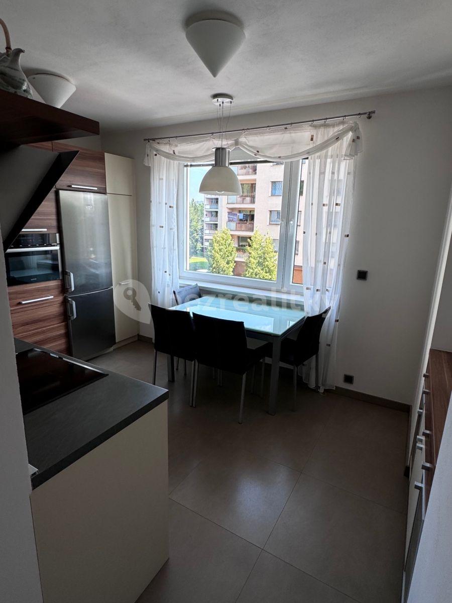 3 bedroom flat to rent, 78 m², Václavická, Náchod, Královéhradecký Region