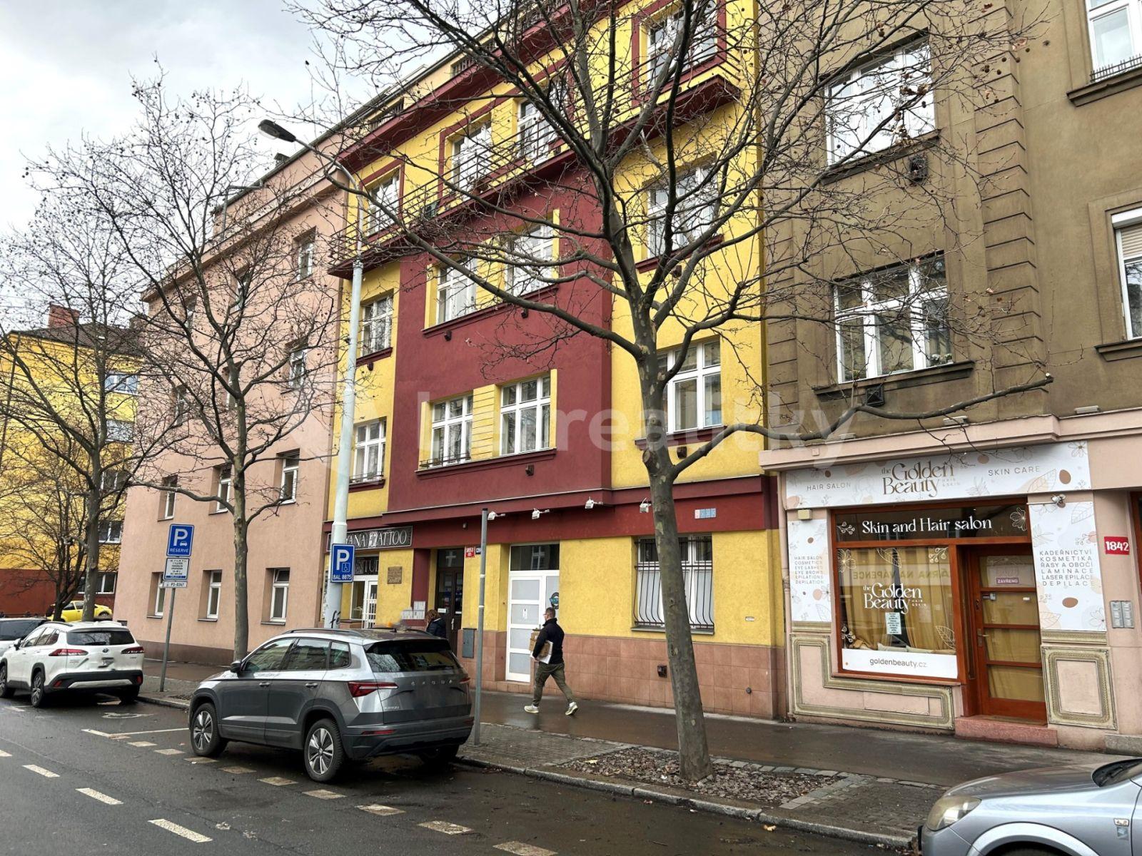 Studio flat to rent, 29 m², Hartigova, Prague, Prague