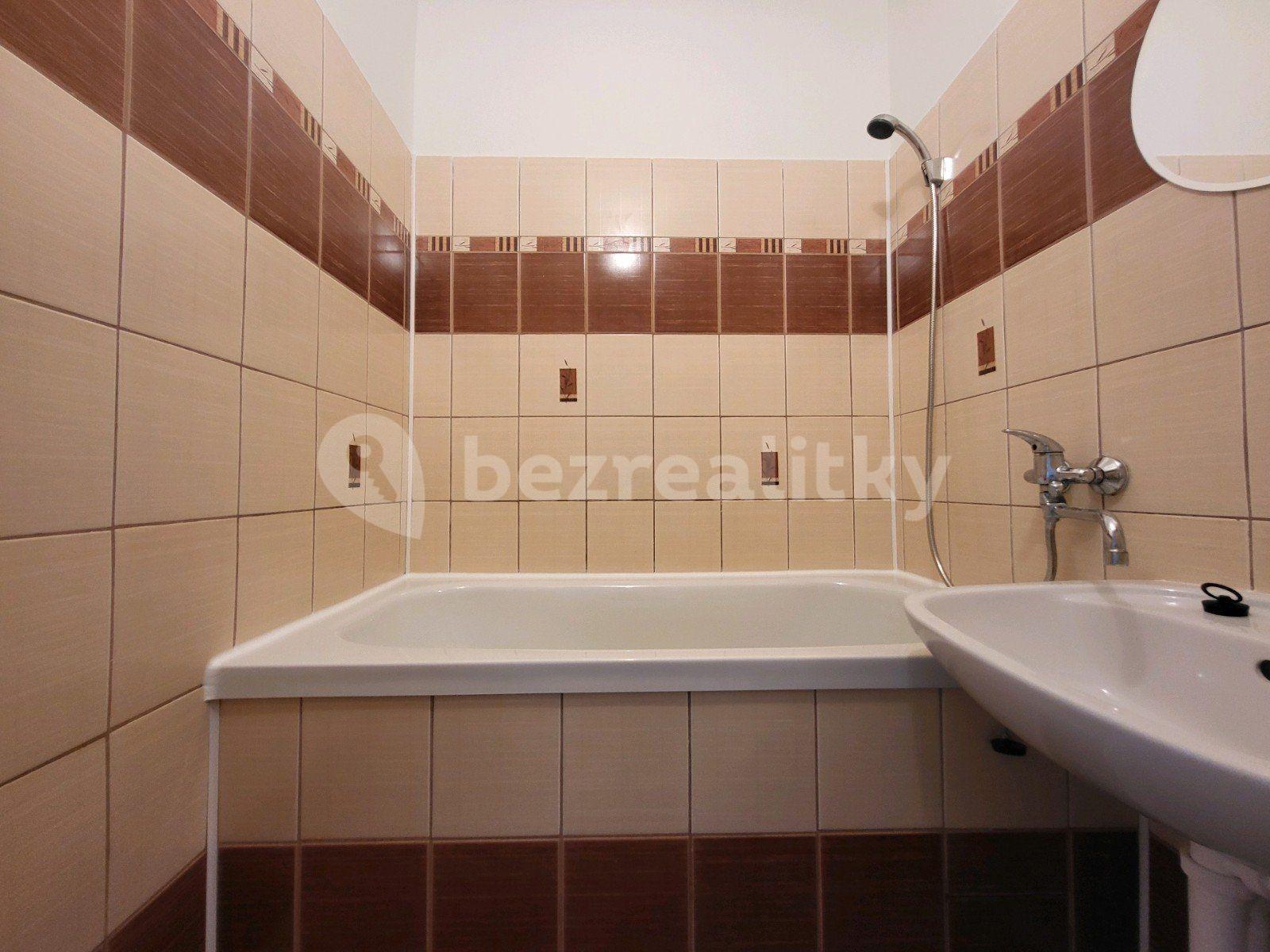 2 bedroom flat to rent, 52 m², Kořenského, Karviná, Moravskoslezský Region