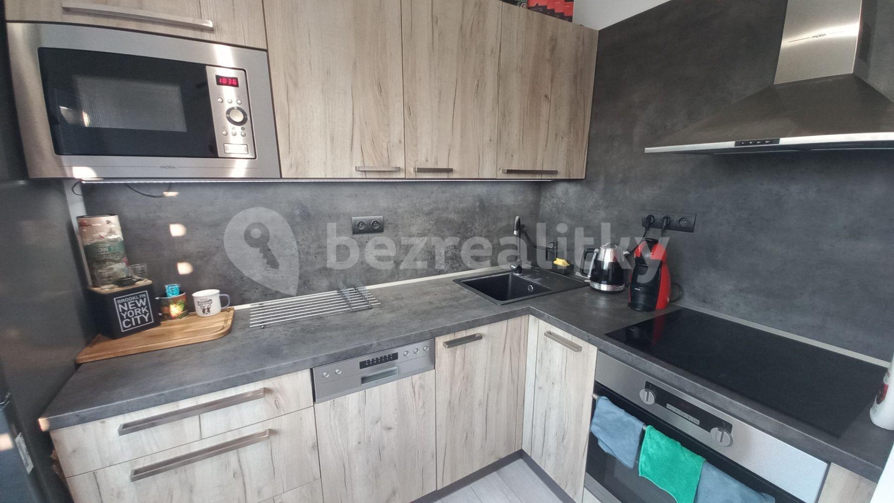 1 bedroom with open-plan kitchen flat for sale, 39 m², Boženy Němcové, Brno, Jihomoravský Region