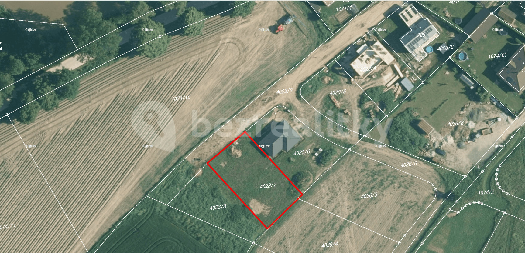 plot for sale, 786 m², Jindřichův Hradec, Jihočeský Region