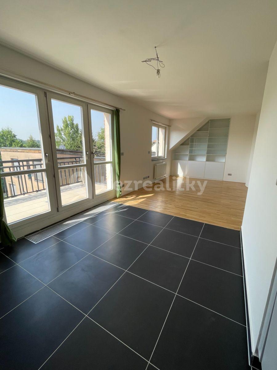 1 bedroom with open-plan kitchen flat to rent, 74 m², Sádky, Prague, Prague