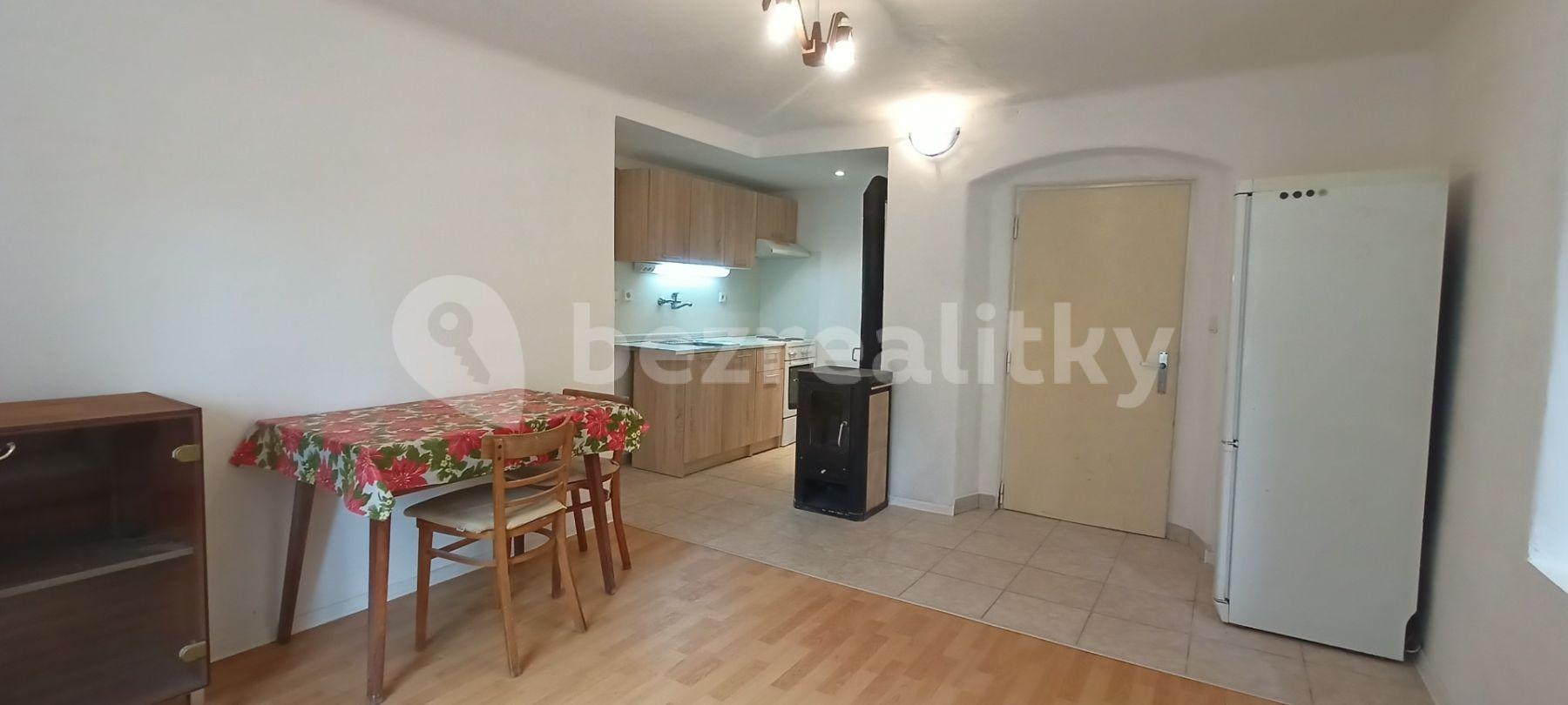 1 bedroom with open-plan kitchen flat to rent, 36 m², U Koruny, Kutná Hora, Středočeský Region