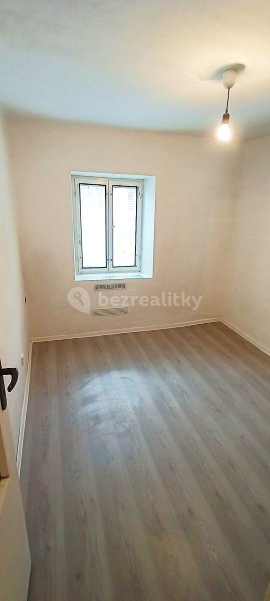 1 bedroom with open-plan kitchen flat to rent, 36 m², U Koruny, Kutná Hora, Středočeský Region