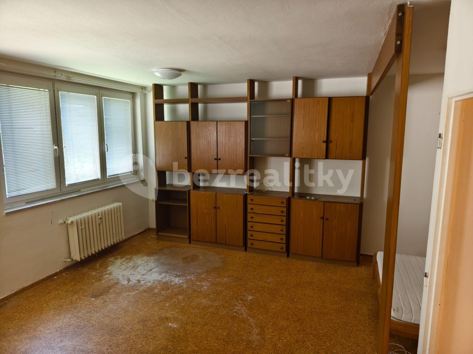 Studio flat for sale, 44 m², Od Vysoké, Prague, Prague