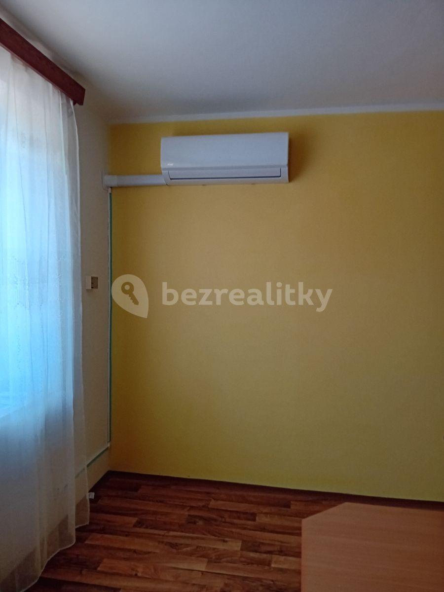 1 bedroom flat to rent, 45 m², Velimská, Sokoleč, Středočeský Region