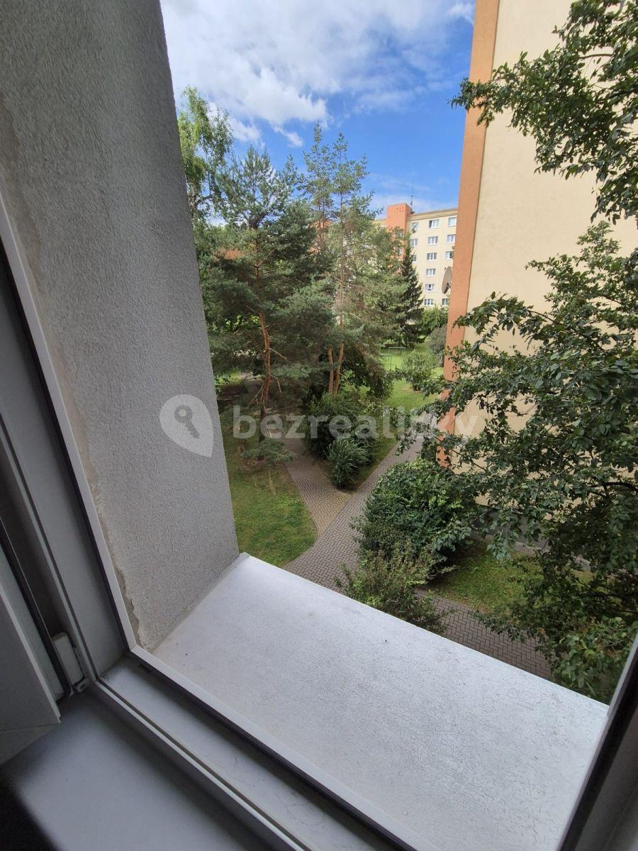 2 bedroom flat to rent, 54 m², Šantrochova, Prague, Prague