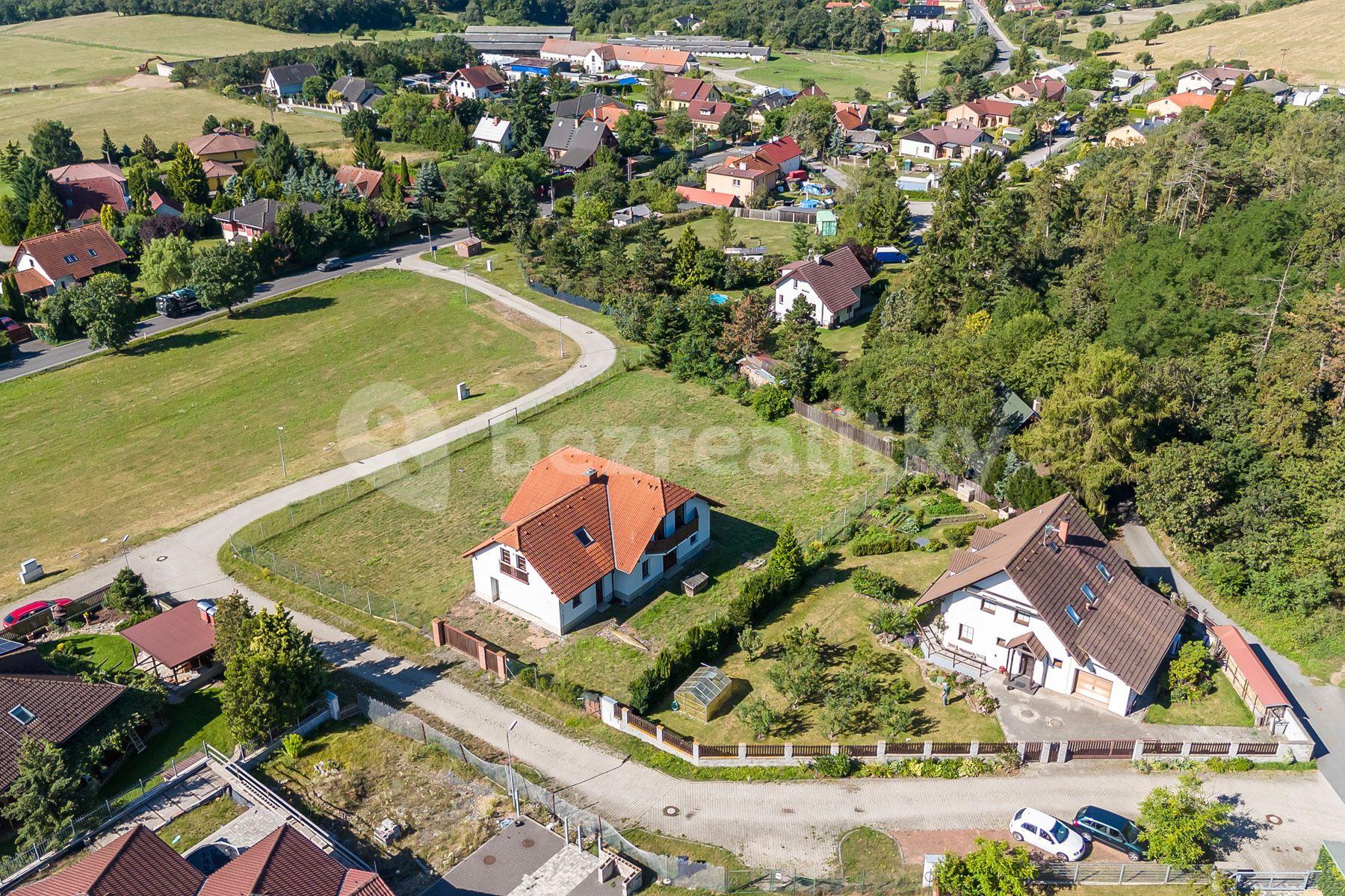 house for sale, 350 m², K Severu, Petrov, Středočeský Region