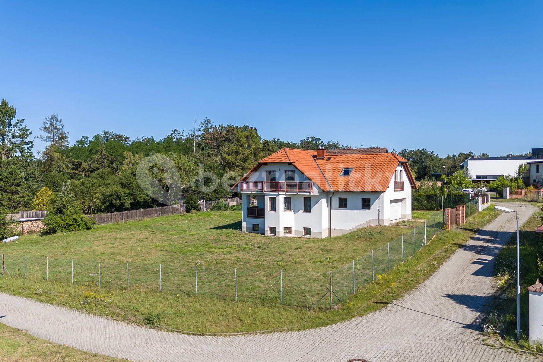 house for sale, 350 m², K Severu, Petrov, Středočeský Region