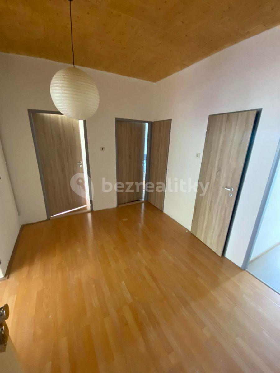 3 bedroom flat to rent, 94 m², U Potůčku, Liberec, Liberecký Region