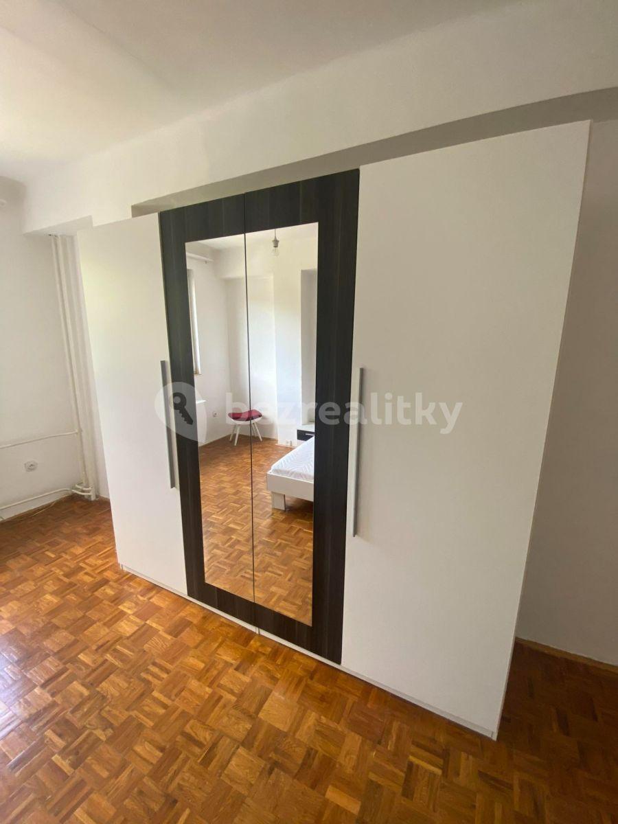 3 bedroom flat to rent, 94 m², U Potůčku, Liberec, Liberecký Region