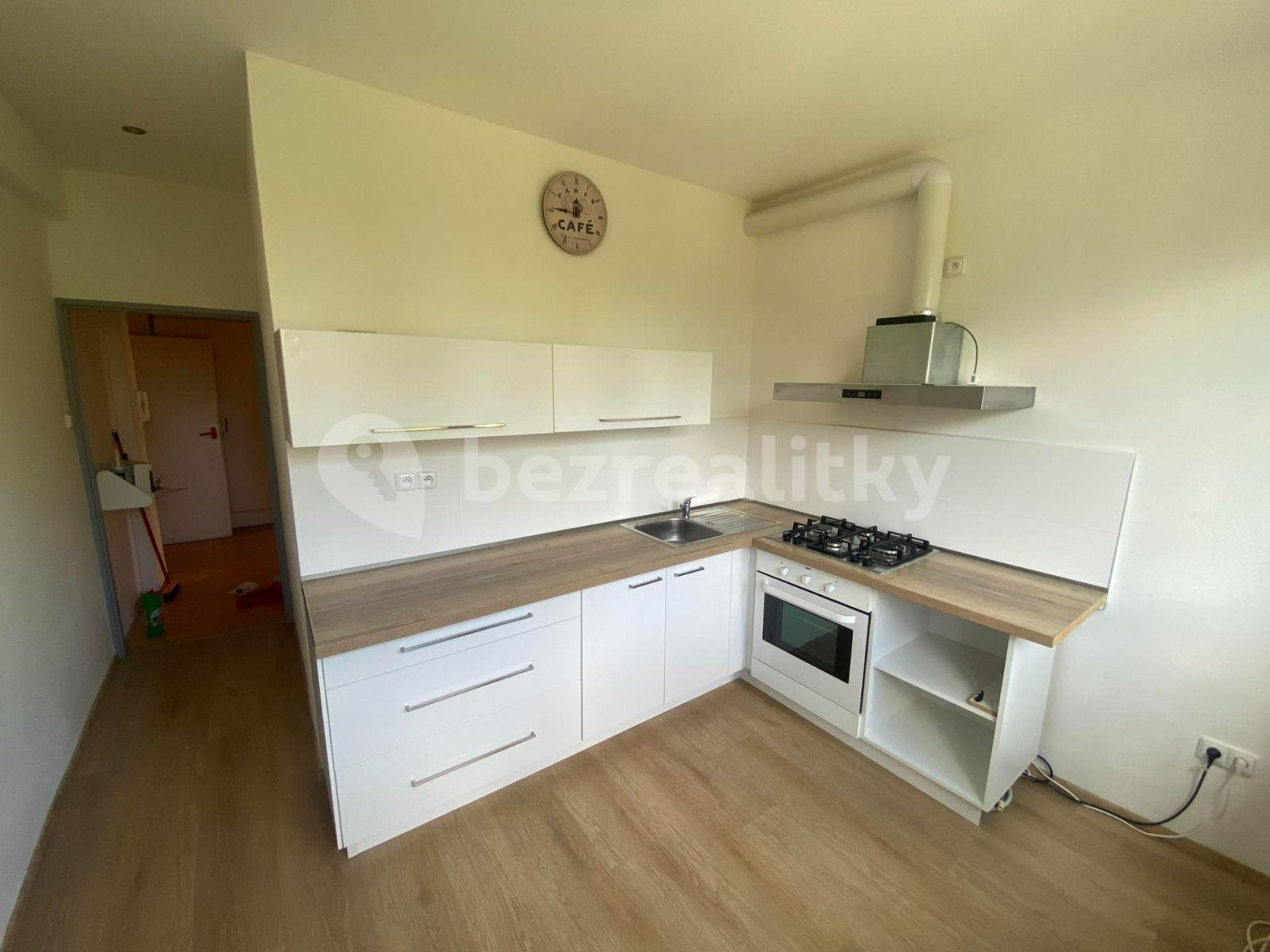 3 bedroom flat to rent, 94 m², U Potůčku, Liberec, Liberecký Region