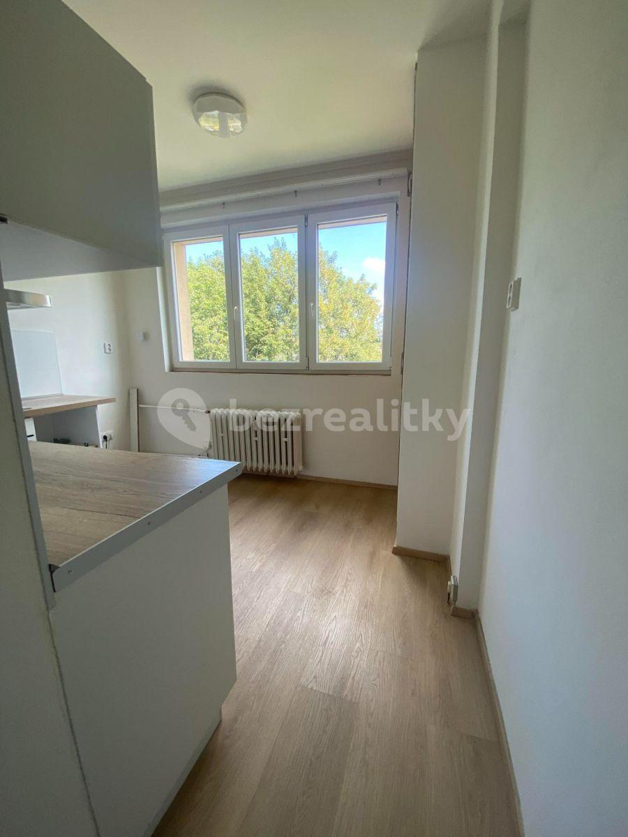 3 bedroom flat to rent, 94 m², U Potůčku, Liberec, Liberecký Region