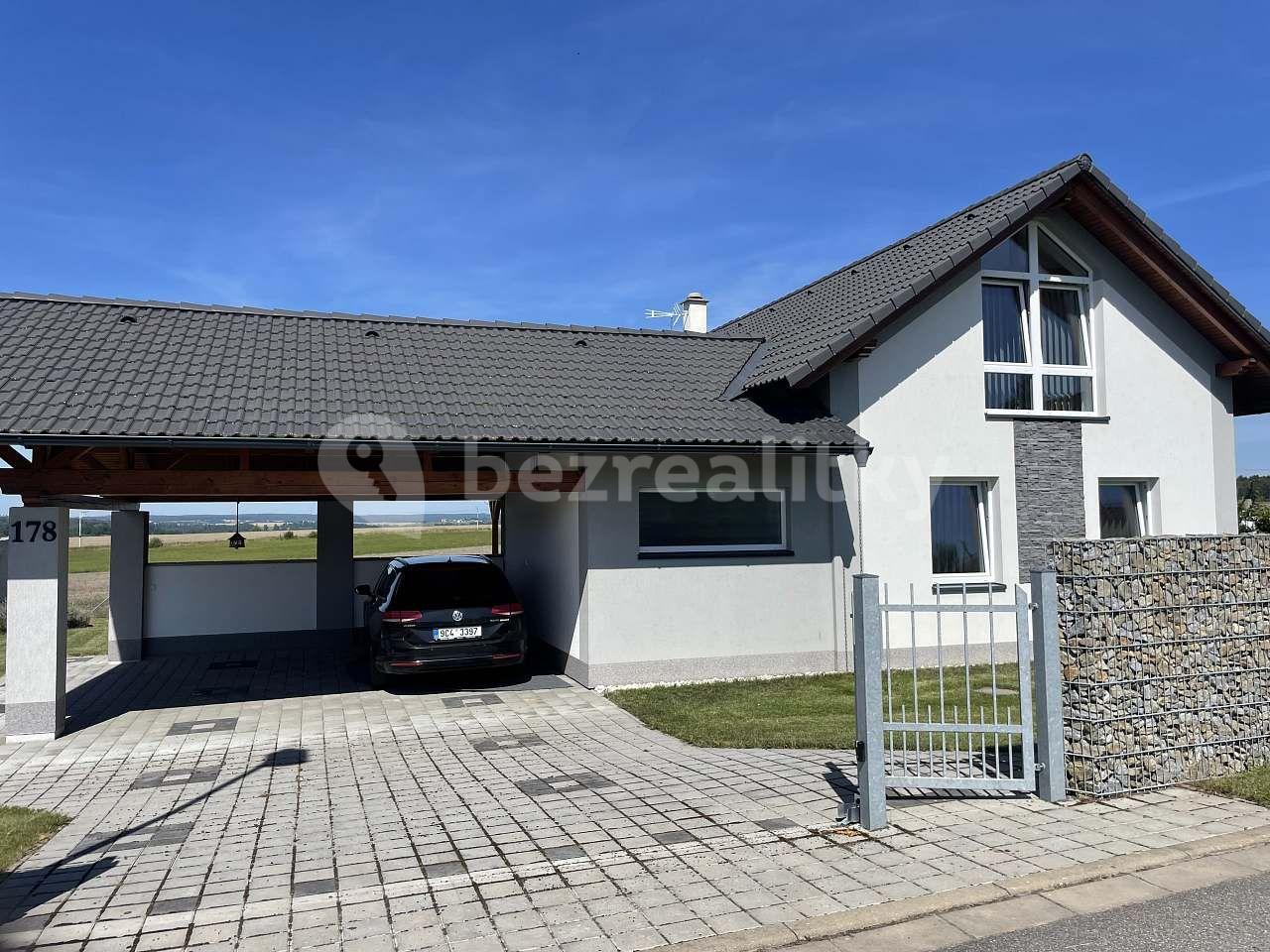 recreational property to rent, 0 m², Sudoměřice u Bechyně, Jihočeský Region