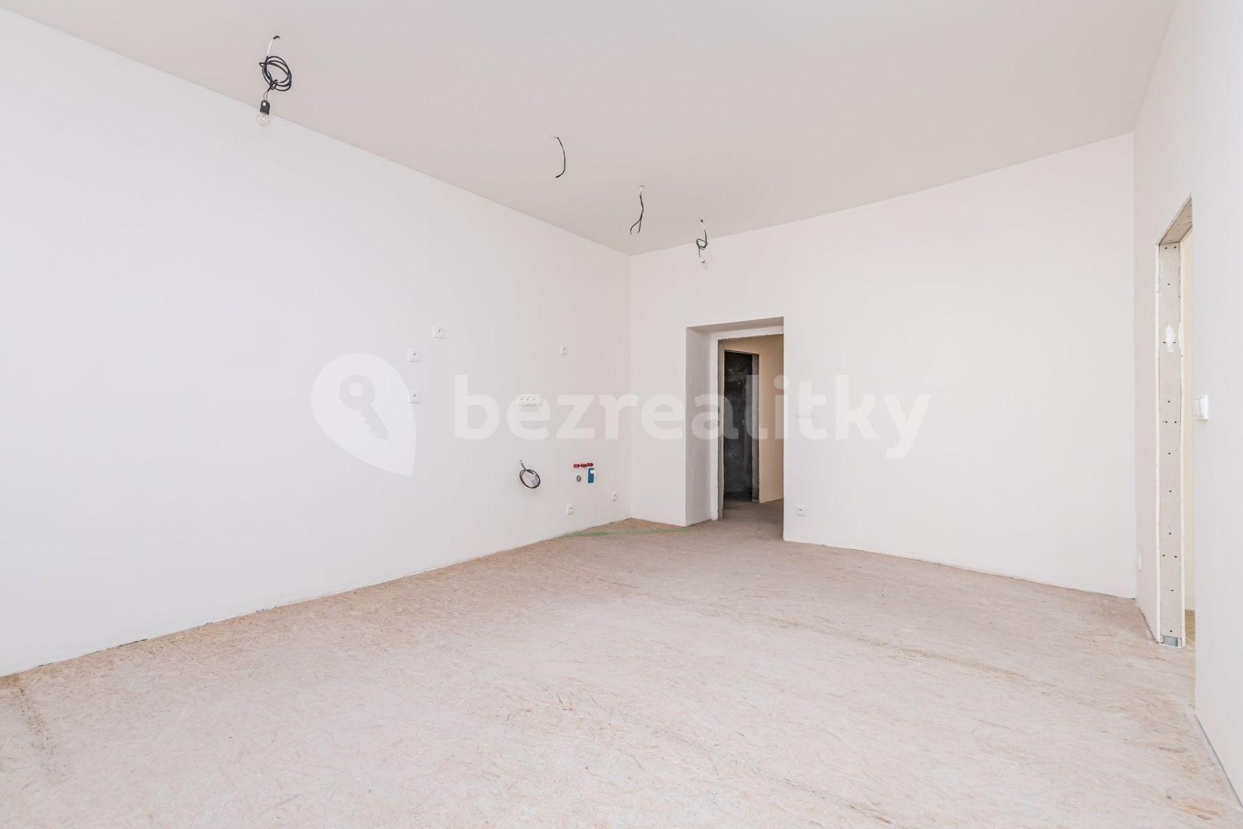 2 bedroom with open-plan kitchen flat for sale, 78 m², Ke Koulce, Prague, Prague