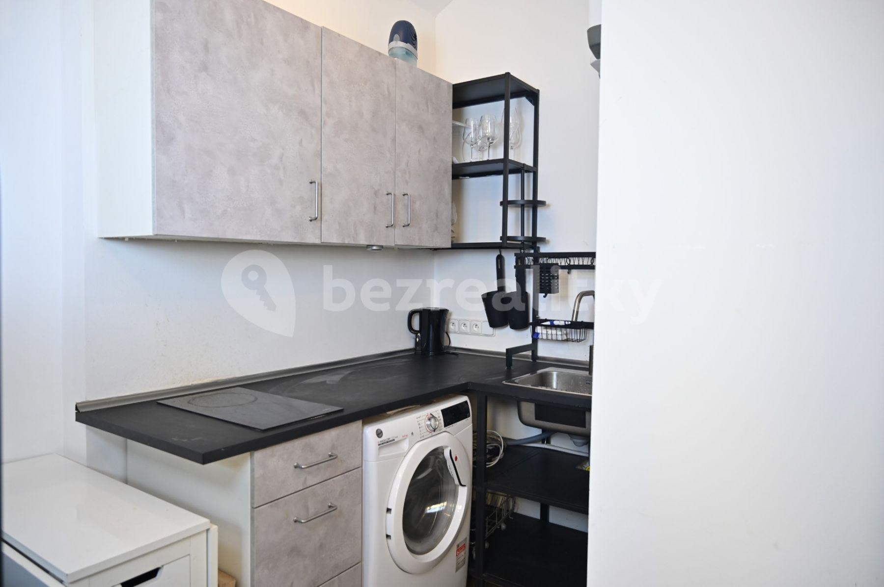 non-residential property for sale, 22 m², Sezimova, Prague, Prague