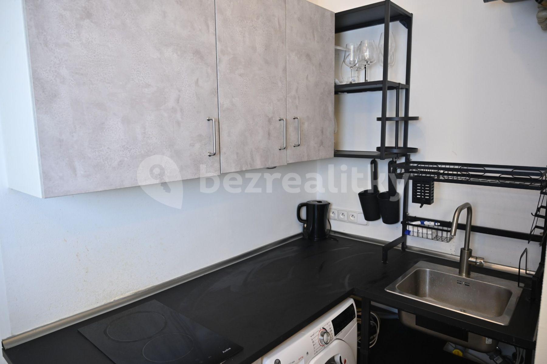 non-residential property for sale, 22 m², Sezimova, Prague, Prague