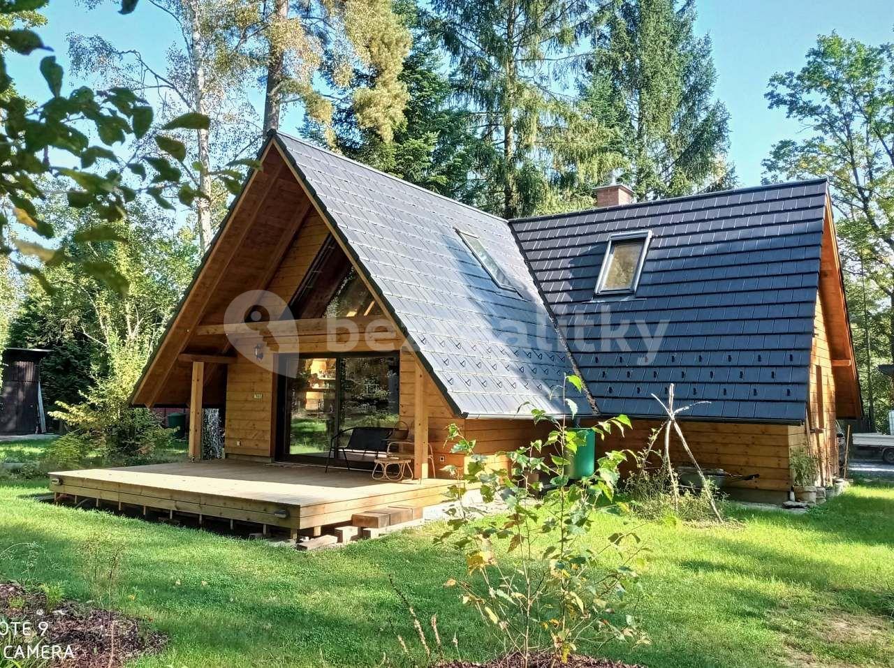 recreational property to rent, 0 m², Planá nad Lužnicí, Jihočeský Region