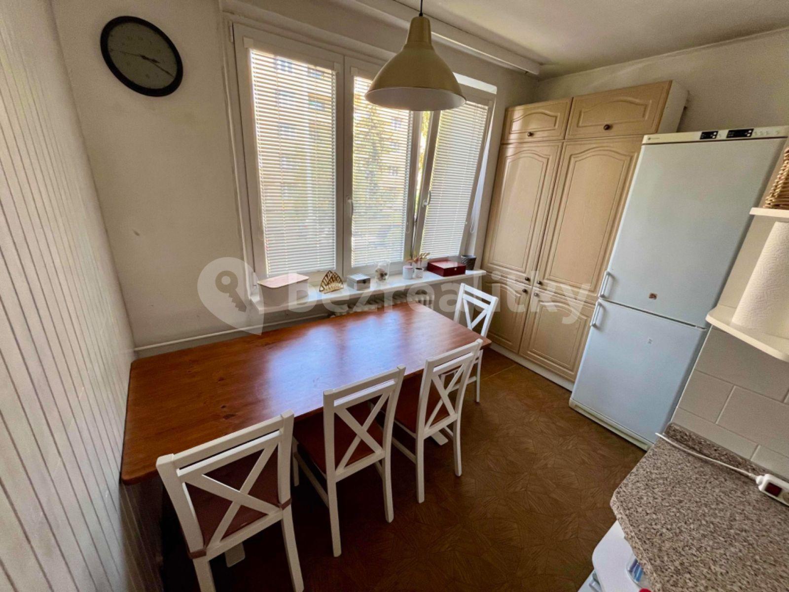 3 bedroom flat to rent, 79 m², Na Groši, Prague, Prague