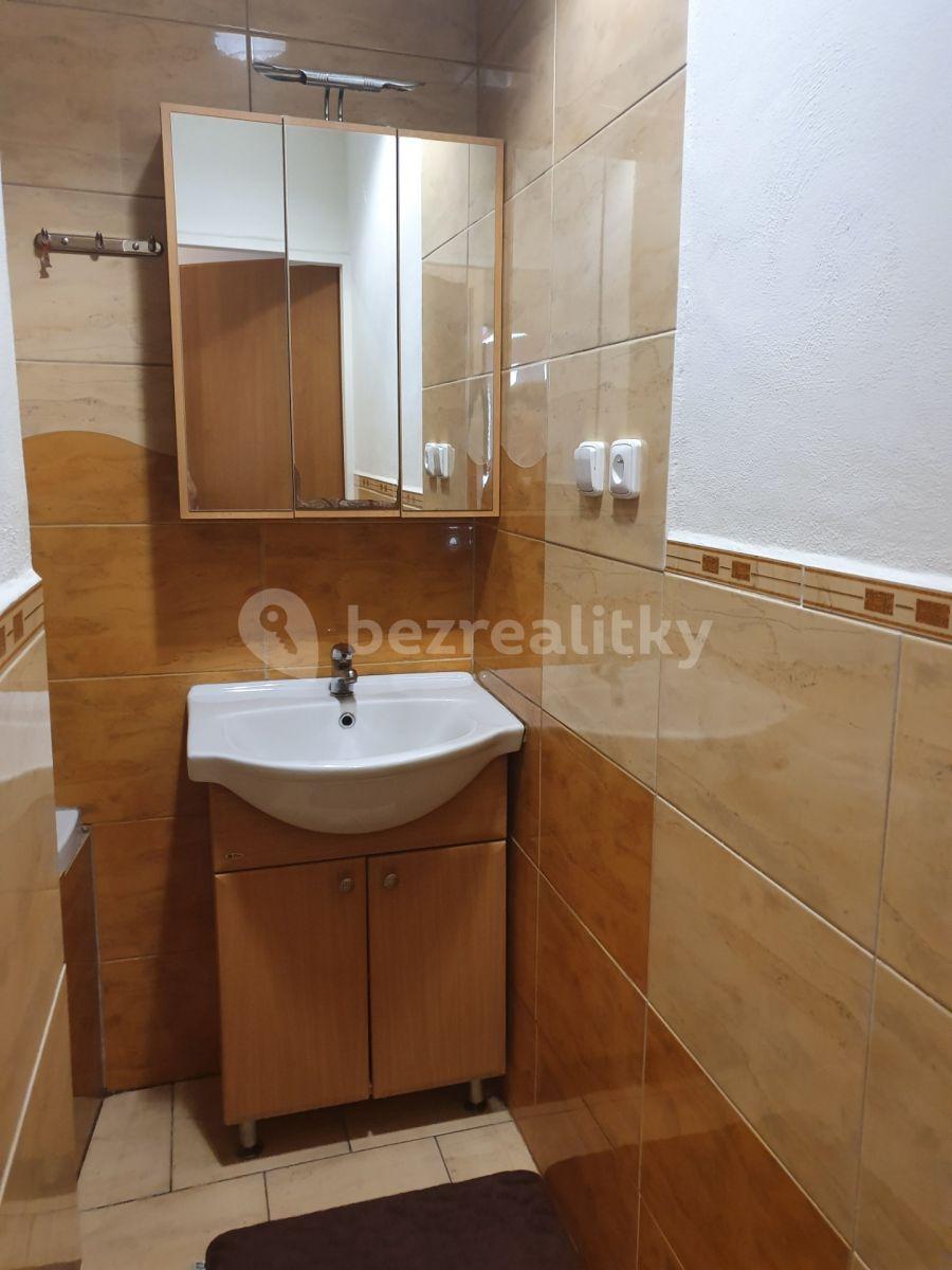 2 bedroom flat for sale, 54 m², U stadionu, Okříšky, Vysočina Region