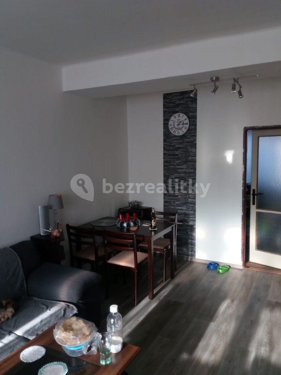 3 bedroom flat for sale, 70 m², Opavská, Ostrava, Moravskoslezský Region