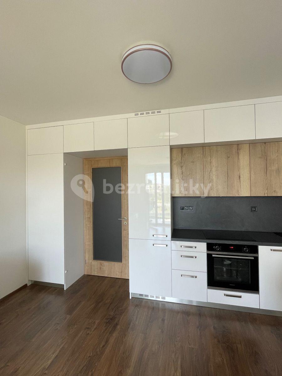 Studio flat for sale, 47 m², Ivana Hlinky, Prague, Prague