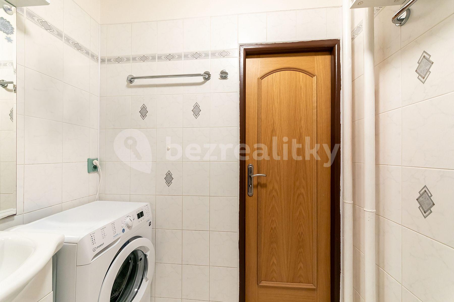 2 bedroom flat for sale, 55 m², Jablonecká, Prague, Prague