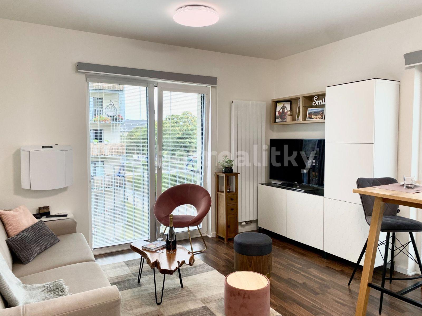 Studio flat for sale, 27 m², Novovysočanská, Prague, Prague