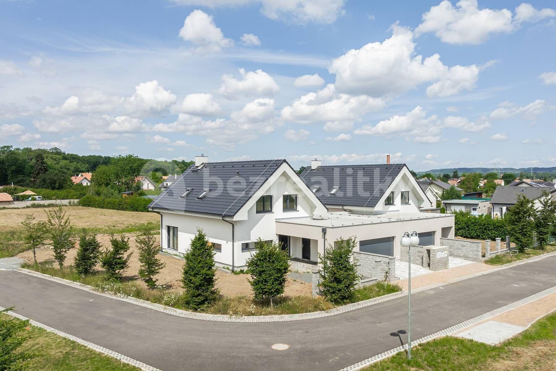 house for sale, 212 m², Všestudy, Středočeský Region